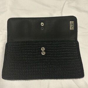 THE SACK knit hand crochet wallet adjustable snap closure zipper pocket black